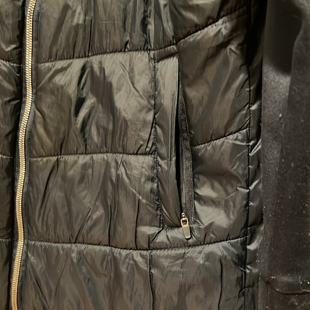 Navy Women's Puffer Jacket - Picture 4 of 5
